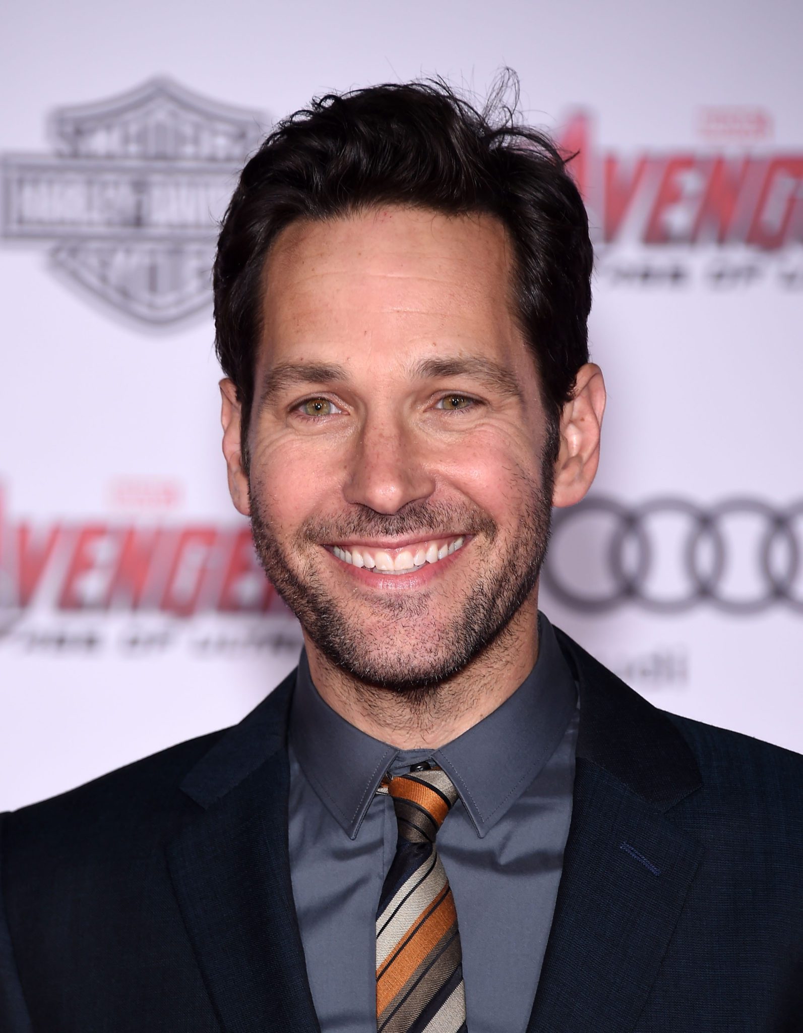 Paul Rudd Named “sexiest Man Alive” By People Magazine College News 2559